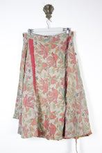 Charger l&#39;image dans la galerie, Sundar Kantha Skirt 2XL (13627)