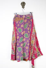 Charger l&#39;image dans la galerie, Sundar Kantha Skirt XS (13578)