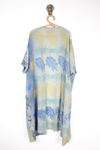Load image into Gallery viewer, Silk Flow Robe (11929)