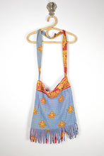 Load image into Gallery viewer, Wanderer Kantha Bag (b202)