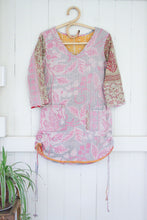 Load image into Gallery viewer, Woodstock Tunic S (2320)