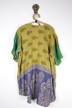 Load image into Gallery viewer, Woodstock Tunic 2/3XL (15971)