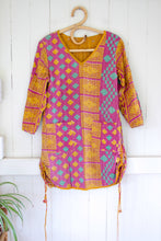 Load image into Gallery viewer, Woodstock Tunic M (2339)