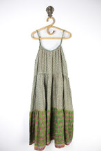 Load image into Gallery viewer, Unicorn Zephyr Dress 2XL (16490)