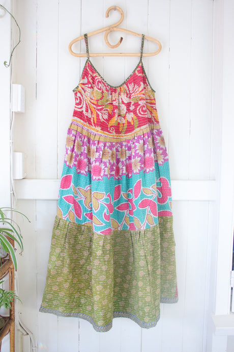 Zephyr Kantha Dress M-L (1942)