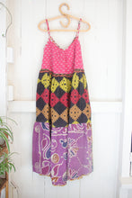 Load image into Gallery viewer, Zephyr Kantha Dress S-M (1940)