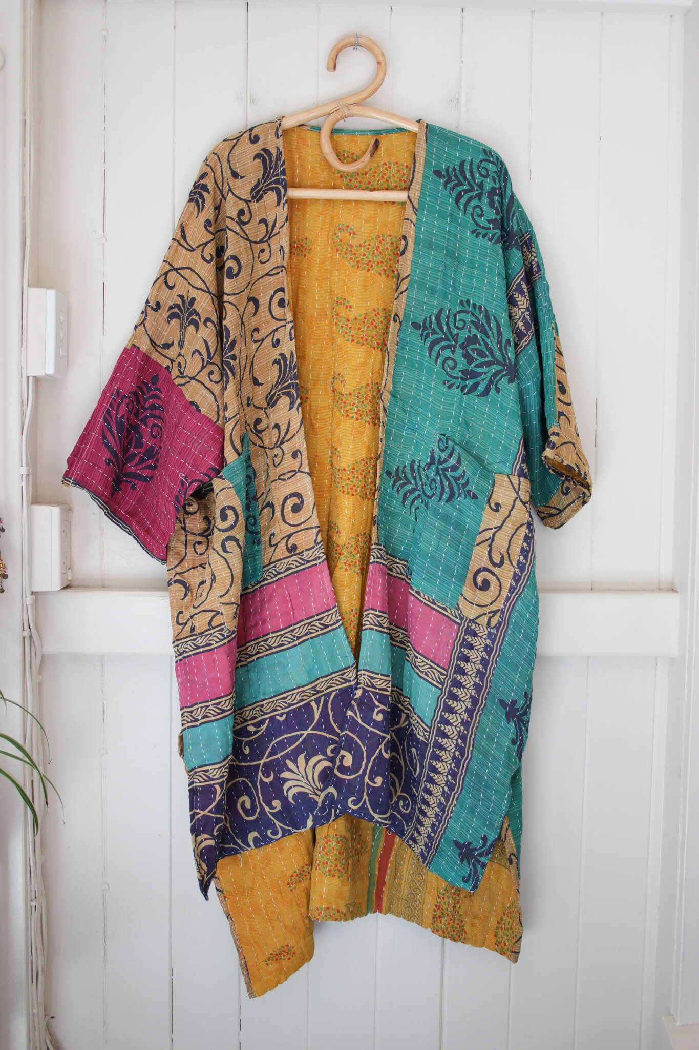 Kantha Ruana – Renew Vintage